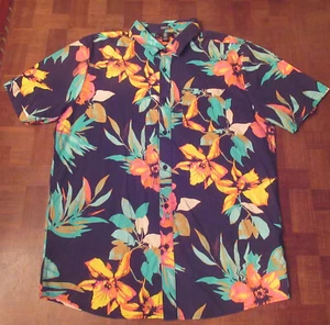 Volcom loud floral button-front Hawaiian shirt size MEDIUM - Picture 1 of 4