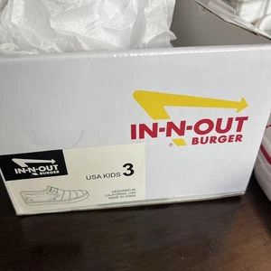 In-N-Out Burger Drink Cup Slip On Van Shoes Kids Size 3 White Red EUR 34 NEW - Picture 1 of 3