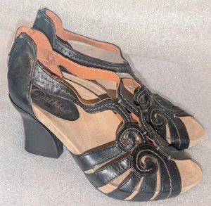 Earthies Domingo Black Leather Zip Up Heeled Sandals Size 5.5 B - Picture 1 of 10