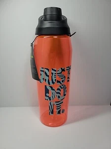 Nike Hypercharge Chug Water Bottle 32oz Twist Cap (Just Do It) New - Picture 1 of 4