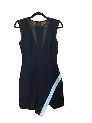 FINDERS KEEPERS Asymmetrical  Mini Black and White Cocktel Dress Size XS - Imagem 1 de 4