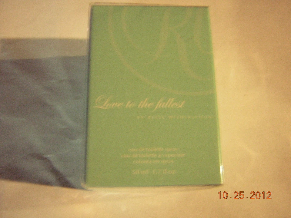 Nuevo en caja Love to The Fullest eau de toilette spray perfume de Reese Witherspoon Foto 1 de 1