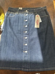 LEVIS WOMEN’S BUTTON MIDI SKIRT SIZE 30 NEW WITH TAG - Picture 1 of 16