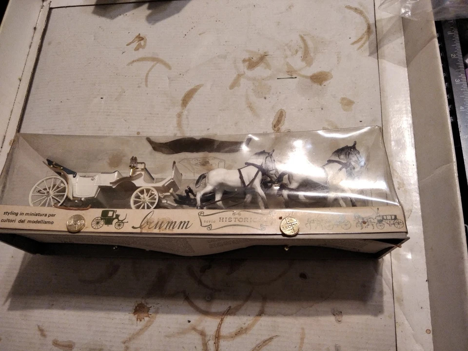 BRUMM 1/43- CARROZZA CON 4 CAVALLI- NUOVA - Immagine 1 di 4