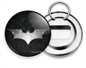 BATMAN DARK KNIGHT SUPERHERO LOGO EMBLEM SYMBOL BEER SODA BOTTLE OPENER KEYCHAIN - Picture 1 of 1