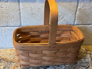 Vintage Longaberger Handwoven Handled Basket 1990 8.5" x 5" x 9" - Picture 1 of 7