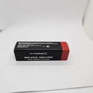 MAC Cosmetics Lipstick DIVA Retro Matte Rouge A Levres 3g/ 0.1 oz New - Picture 1 of 5