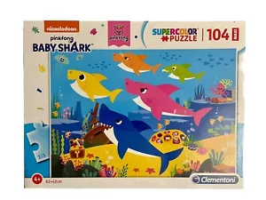 Puzzle Baby Shark 104 Maxi Pezzi Supercolore Età 4+ di Clementoni 23751 - Foto 1 di 9