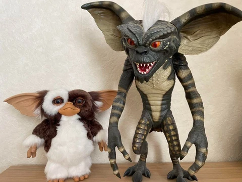 Medicom Gremlins & Prop Size 3D Glasses Ver. Gizmo Figure Set of 2 from Japan Cover