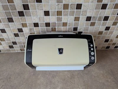 FUJITSU FI-6140Z DOCUMENT SHEET-FED SCANNER PA03630-B005 - Image 1 of 4