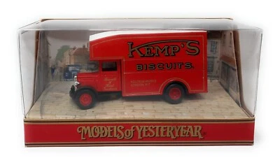 Matchbox Y31 Morris Courier Kemps red Issue 1 full line Models of Yesteryear MoY - Image 1 of 2