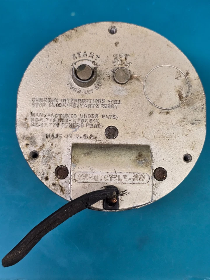 Vintage Hammond Electric Clock Motor / 115v 60cy 2w - Watchmaker Repair Parts - Image 1 of 4