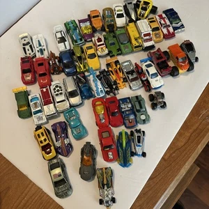 MOSTLY VINTAGE HOT WHEELS AND OTHER TOYS LOT 51 - Picture 1 of 7