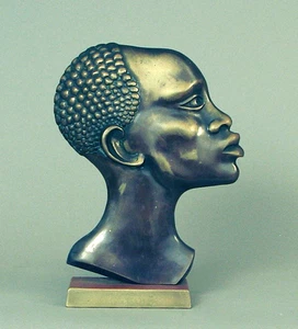 Vintage African Bust as Dramatic Table Lamp on Brass Plinth - Picture 1 of 4