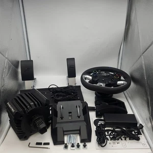 Volante da corsa Fanatec con licenza ufficiale Gran Turismo DD Pro PS Sim - Foto 1 di 6