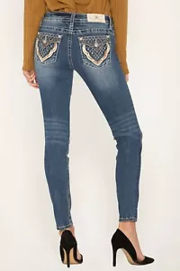 NWT Miss Me "QUEEN OF HEARTS SKINNY JEANS" M3463S Medium-Rise Flap Pocket - Picture 1 of 6