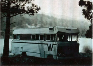 Winnebago holograma 2 1968 Winnebago F19 - Imagen 1 de 2