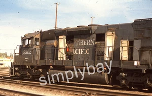 Diapositiva fotográfica Southern Pacific SP 9302 (SD45T-2), Roseville, CA 1986 - Imagen 1 de 3