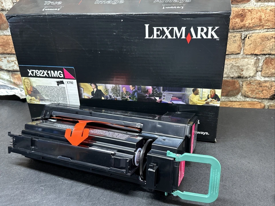 Lexmark X792X1MG Magenta Extra High Yield Toner Cartridge Genuine OEM - Image 1 of 4