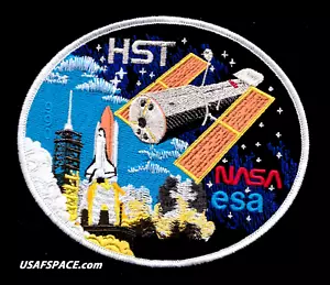 HUBBLE HST Launch COMMEMORATIVE -NASA-ESA-TIM GAGNON ORIGINAL 5.125" SPACE PATCH - Picture 1 of 3