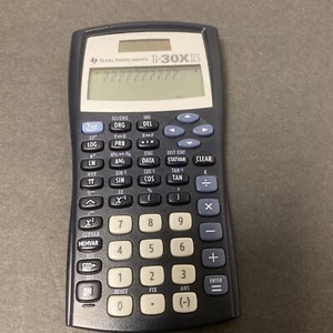 Calculadora científica solar Texas Instruments TI-30X IIS - probada y funcionando. - Imagen 1 de 2