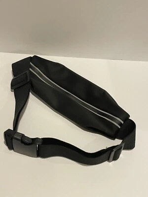 Go Belt Reflective Belt Cycling Running, Great Belt for hiding Valuables - Image 1 of 4