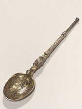 Edward Barnard & Sons Sterling Silver Coronation Spoon Celtic Designs 1903 12.1g