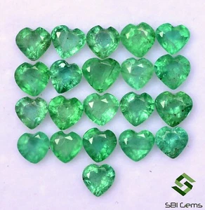 5.80 Cts Natural Emerald Heart Shape Cut 4/4.25 mm Lot 21 Pcs Loose Gemstones - Picture 1 of 6