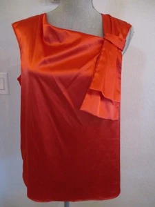 NUEVA BLUSA SIN MANGAS RICHIE TAILOR ROJA MEDIANA SATINADA CON RIBETE DE LAZO - Imagen 1 de 8