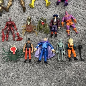 Lote Mixto De Colección Aleatorio De Figuras De Acción Años 80 90 Monstruos Spawn Piratas - Imagen 1 de 23