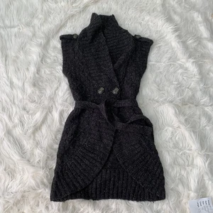 BKE gris oscuro? negro? cárdigan sin mangas pequeño - Imagen 1 de 4