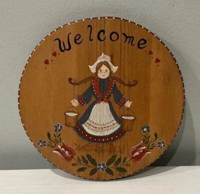 WELCOME Sign Country 10” Round Wall Door Wood Plaque Hand Crafted Painted - Image 1 of 4