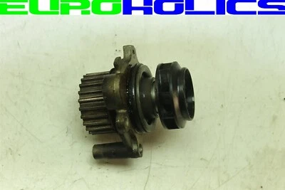 Bomba de agua refrigerante motor 2,0 L OEM Volkswagen VW Beetle 03-05 06A121011T Foto 1 de 3