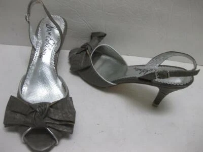 Sapatos peep toe salto estilingue cinza SAM EDELMAN 6 1/2 salto cinza arco pele de cobra - Imagem 1 de 4