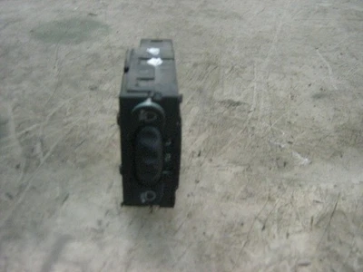 MODULO ELETTRONICO / 6841977 PER RENAULT MEGANE I CLASSIC LA0 1.6E ALIZE - Immagine 1 di 4