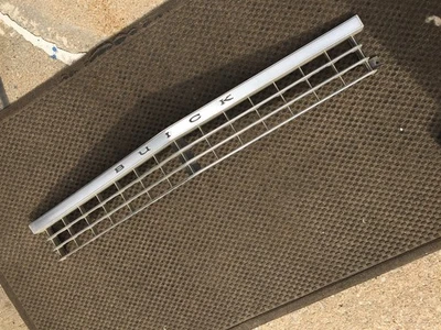 Buick Electra 1974 parrilla OEM 74 Estate Wagon Foto 1 de 4