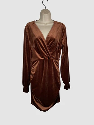 Mini vestido utilitario marrón Bebe para mujer talla L Foto 1 de 2