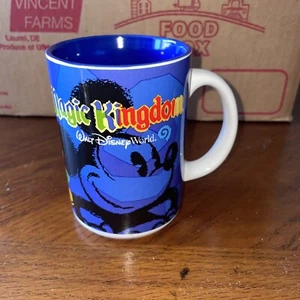 DISNEY KAFFEE TEEBECHER TASSE MICKEY MAUS WALT HAND IN HAND MAGISCHES KÖNIGREICH - Bild 1 von 5