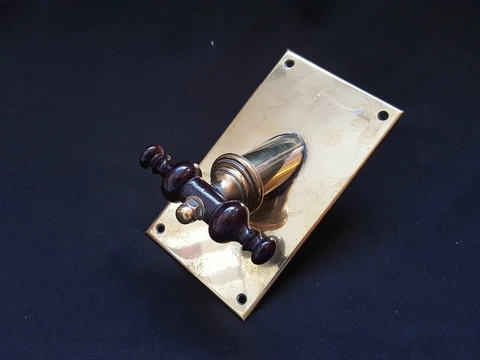 One St Julien Hand Crafted Brass & Ebony Victorian Servants Pull Bell (EER463) Cover