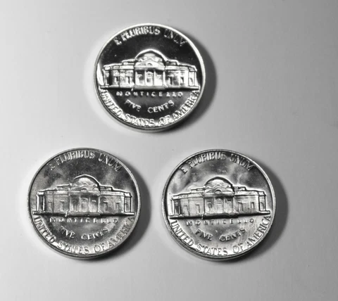 1971 P D S  Jefferson Nickel Proof and 2 Uncirculated coins Cover