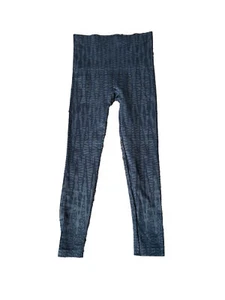 Leggings para mujer Spanx talla azul camuflaje estampado mediano - Imagen 1 de 4
