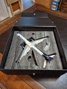 Gemini Jets 1:200 National Airlines Boeing 757-200 G2NALO94 scatola originale EXC - Foto 1 di 6