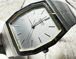 Vintage Seiko Watch 6531-5030 Water Resistant Silver tone Japan 1980s quartz 5 J - Picture 1 of 19