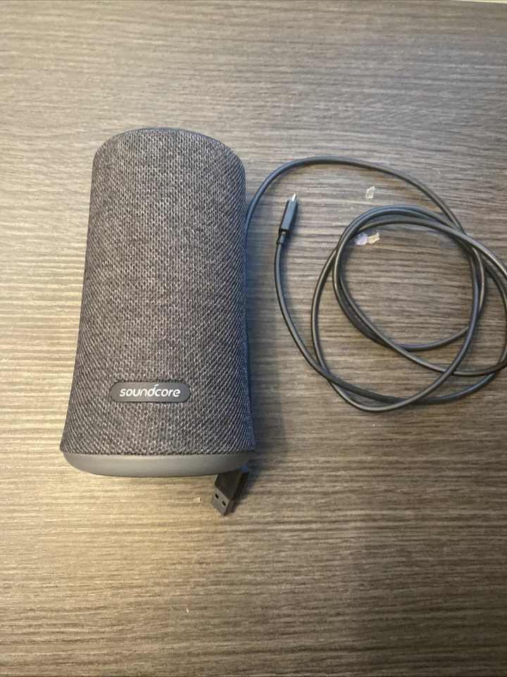 Black Soundcore by Anker Flare+ 360 (1st Gen) Speaker , Enhanced Bass 12HR Cable - Image 1 of 4