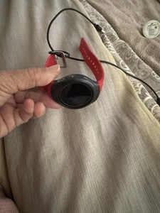GEAR S2 SMART WATCH MDL: SM-R730V FCC, ID: A3LSMR730C MADE IN VIETNAM BY SAMSUNG - Zdjęcie 1 z 16