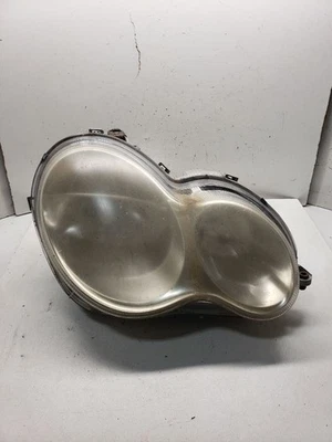 Passenger Headlight 203 Type Sedan C230 Fits 05-07 MERCEDES C-CLASS 1418129 - Image 1 of 4