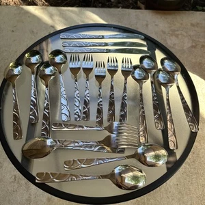 Lot Of 21 Pieces CONQUEST Cambridge Stainless Forks Knives Soup Spoons. Used - Picture 1 of 19