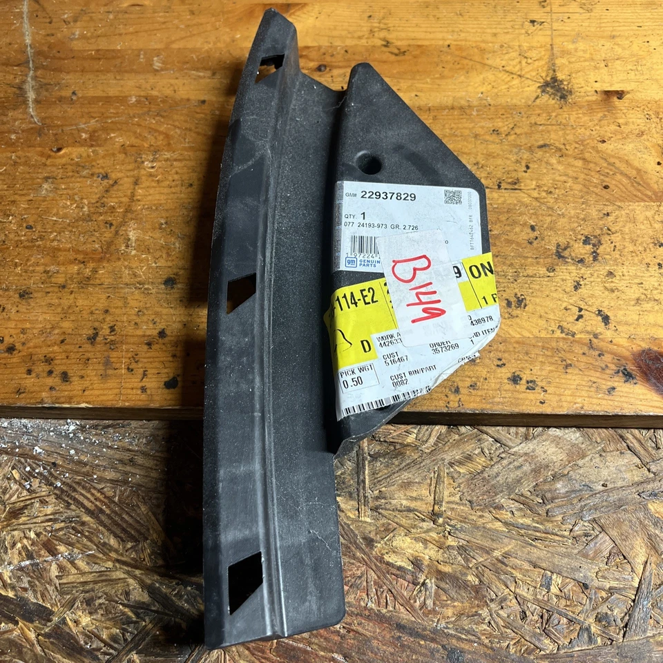 Nuevo Soporte Original GMC 22937829 / 22937829 OEM Foto 1 de 1