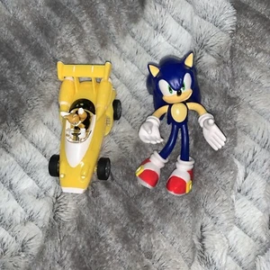 Sonic the Hedgehog Tails Racing Pull Back Race Action Car  With Sonic Figure - Picture 1 of 12