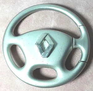 Vintage RENAULT AUTO Steering Wheel Shaped Steel Keychain Collection - Picture 1 of 3